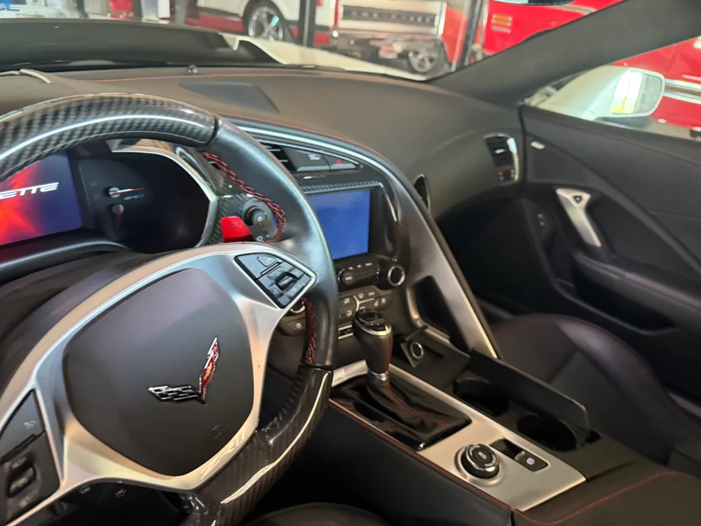 Used 2019 ARCTIC WHITE Chevrolet ZR1 3ZR image 11