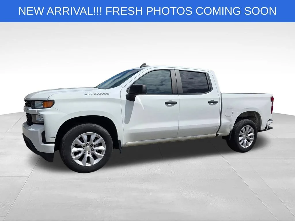 Used 2021 SUMMIT WHITE Chevrolet Custom image 2