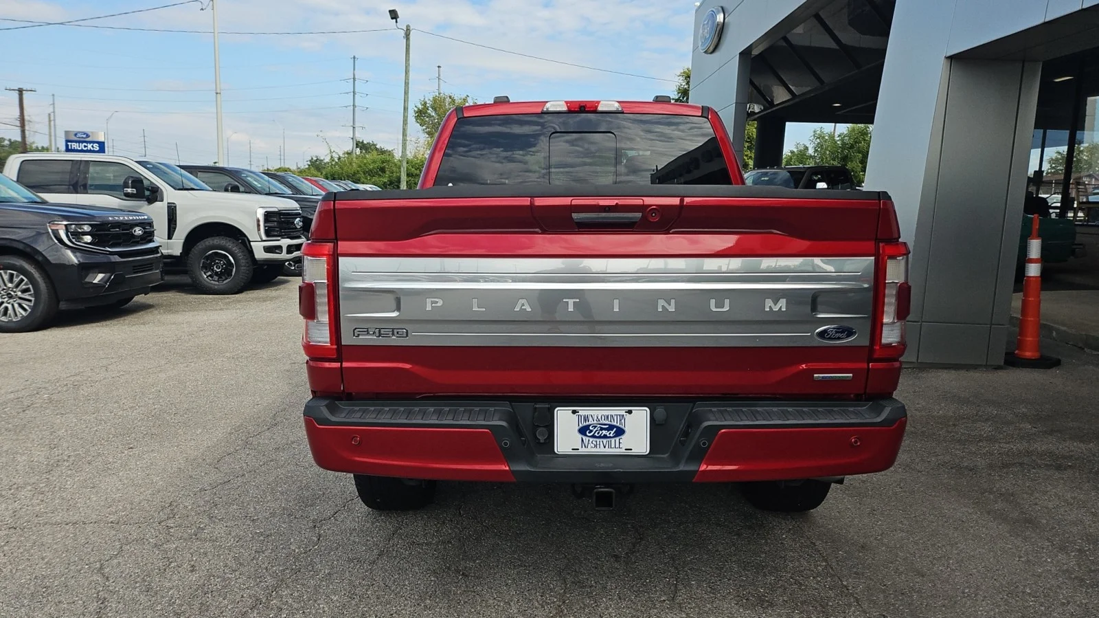 Used 2021 Red Ford Platinum 4WD image 4