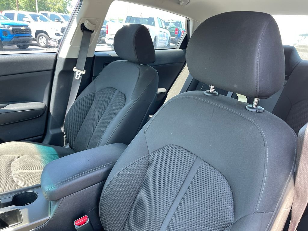 Used 2020 Sangria Kia LX image 13