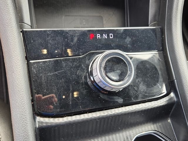 Used 2025 Velvet Jeep Altitude image 21