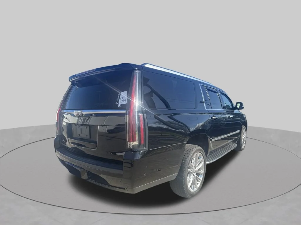 Used 2020 Black Raven Cadillac Luxury image 4