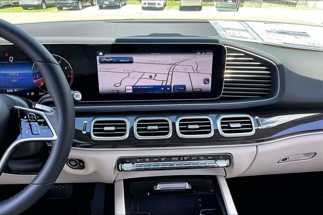 Used 2026 White Mercedes-Benz GLE 350 image 9