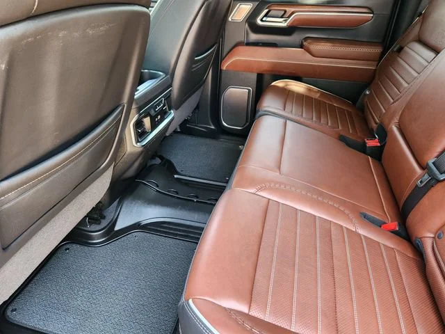 Used 2025 Thunderstorm Gray GMC Denali Ultimate image 31