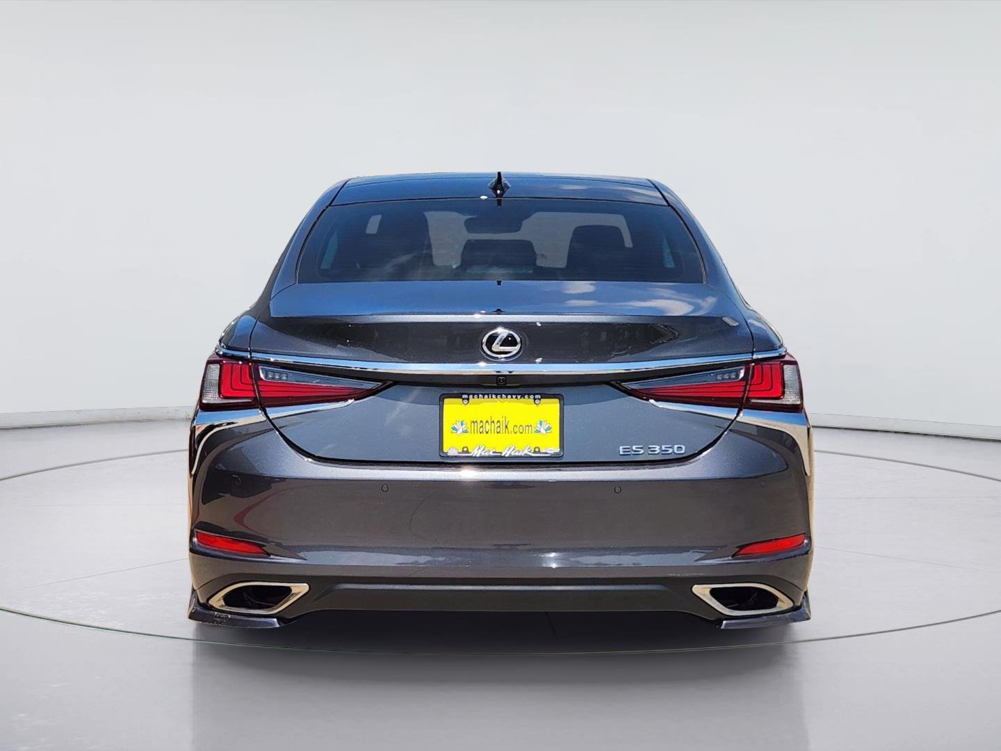 2025 Lexus ES 350 - Photo 6