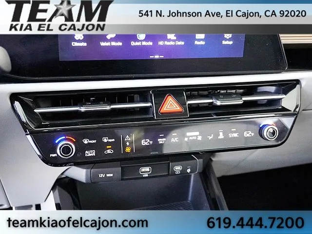 Certified Used 2023 White Kia Wave image 29