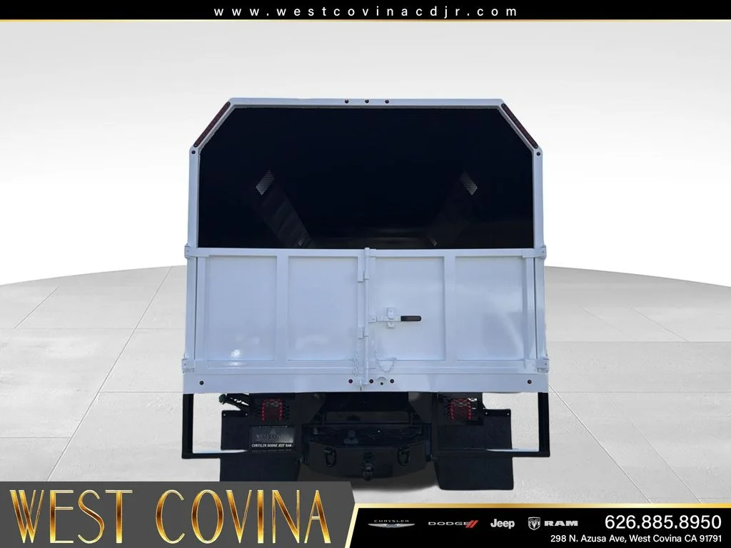 New 2026 Bright White Clear-Coat Exterior Paint RAM Tradesman image 9