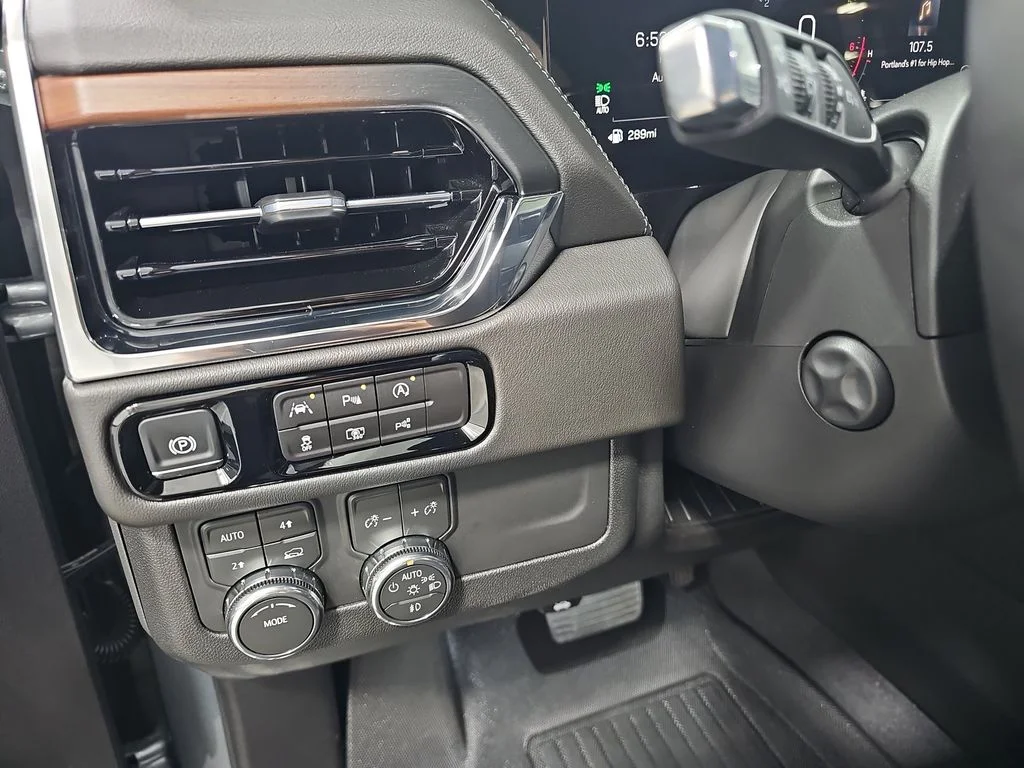 Used 2026 Silver GMC Denali image 28