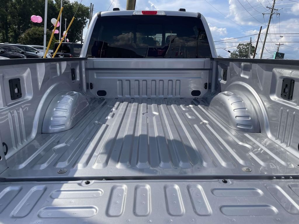 Used 2021 Silver Ford XLT image 9