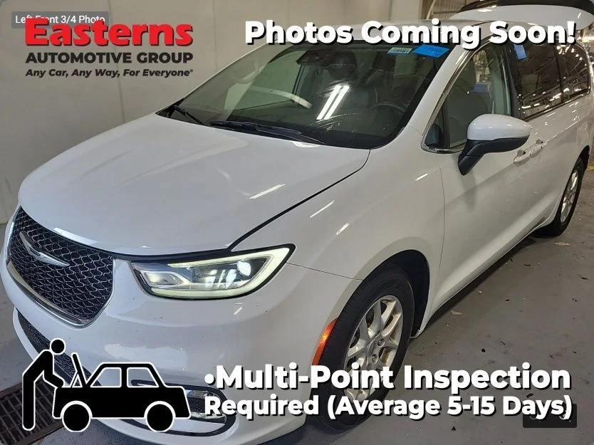 Used 2023 White Chrysler Touring L image 1