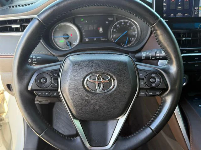 Certified Used 2021 BLIZZARD PEARL Toyota Limited image 16