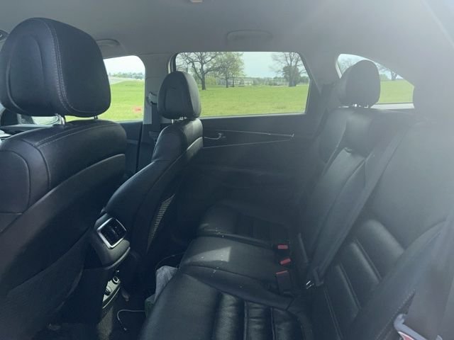 2017 Kia Sorento LX - Photo 9