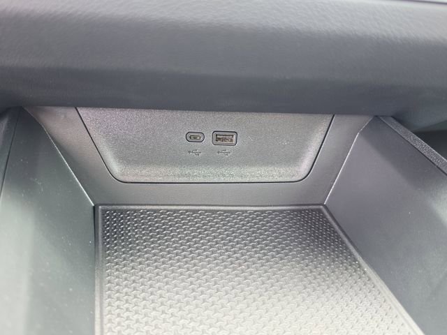 2026 Chevrolet Equinox LT - Photo 23