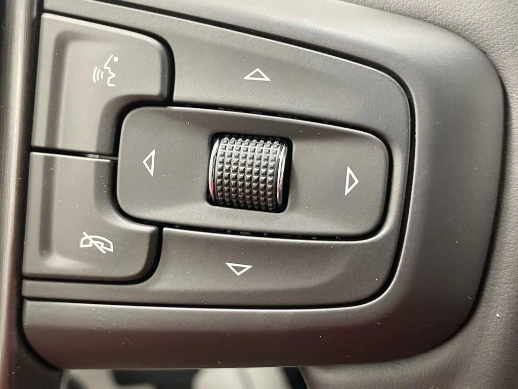 New 2026 Silver GMC AT4 image 25