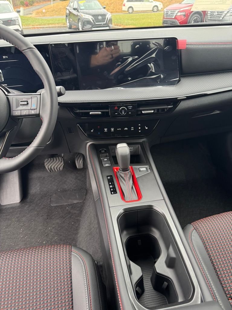 2026 Nissan KICKS SR AWD - Photo 12