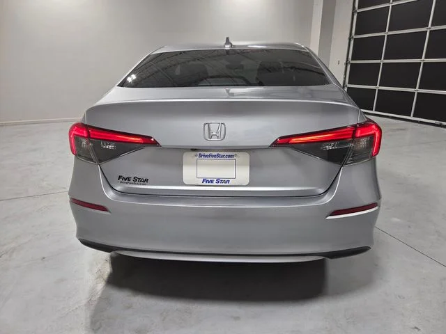 Used 2023 Silver Honda EX image 10