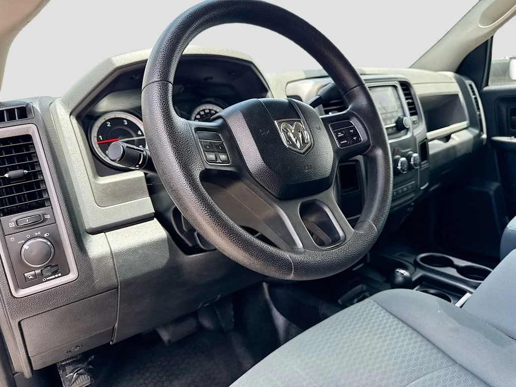 Used 2014 Silver Ram Tradesman image 9