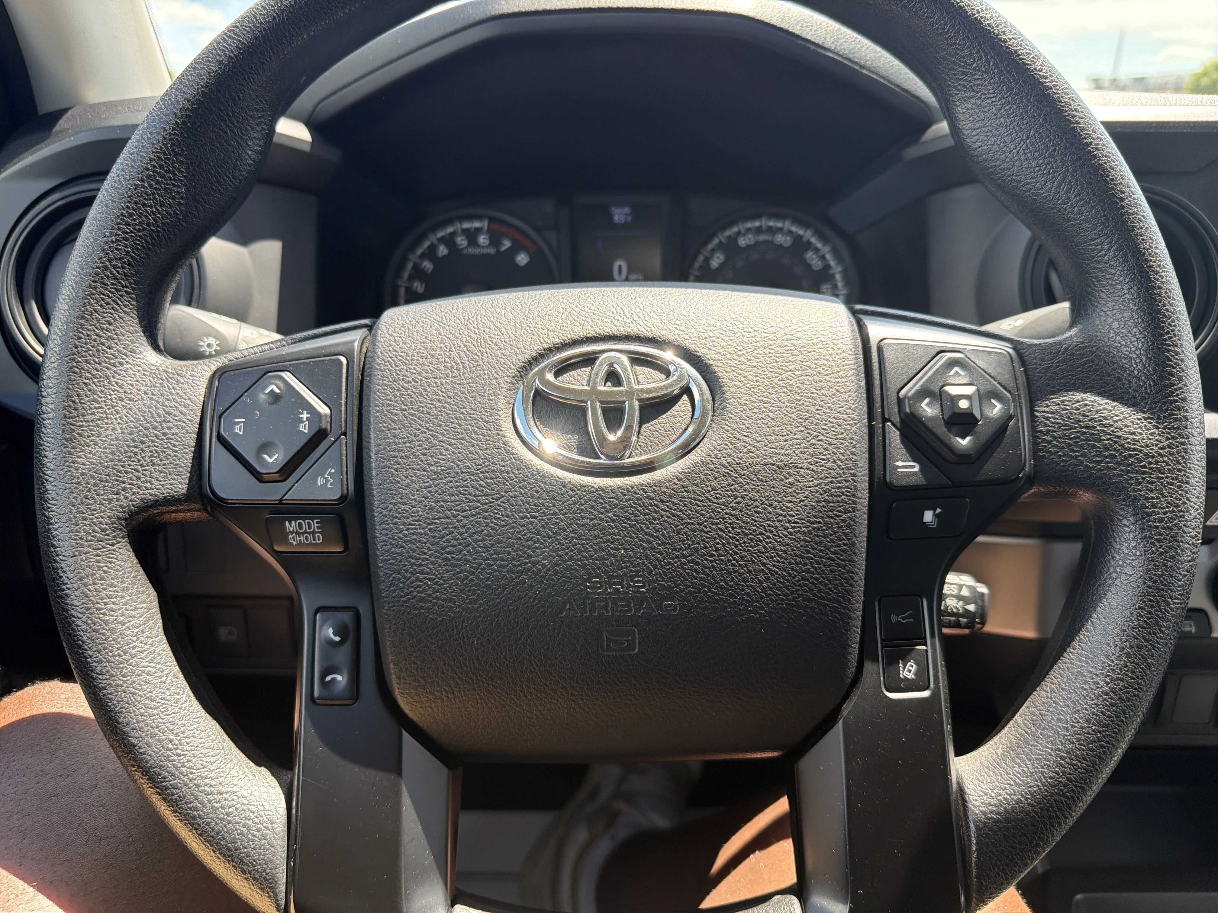 Used 2021 Super White Toyota SR image 23