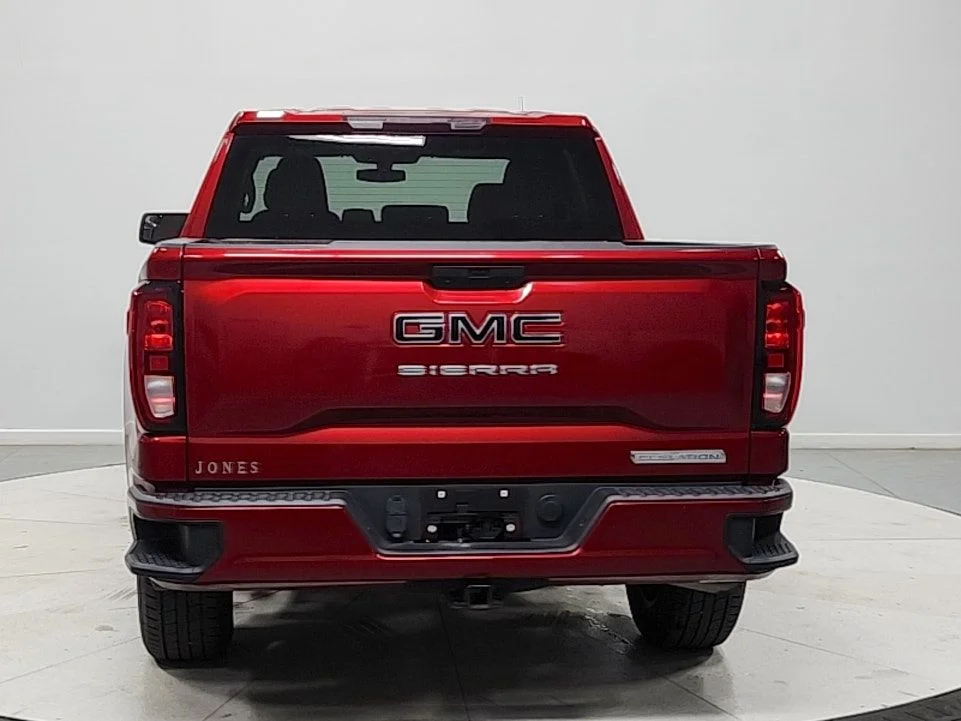 Used 2021 Red GMC Elevation image 6