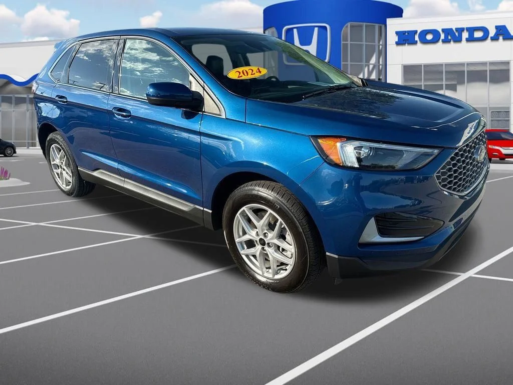 2024 Ford Edge SEL AWD's photo