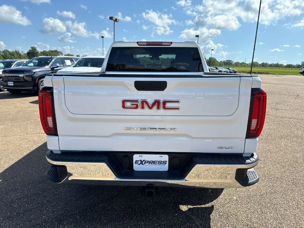 Used 2026 White GMC SLT image 5