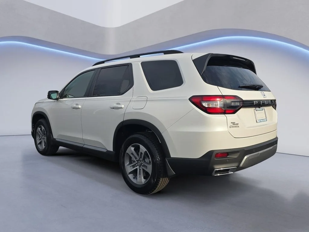 New 2026 Platinum White Pearl Honda EX-L image 3