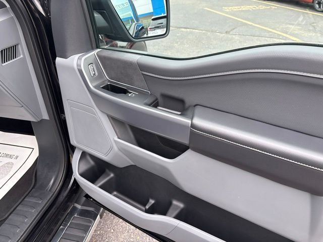 Used 2025 Black Ford XLT image 15