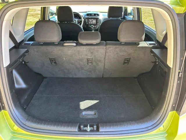 Used 2018 Alien II Kia Plus image 18
