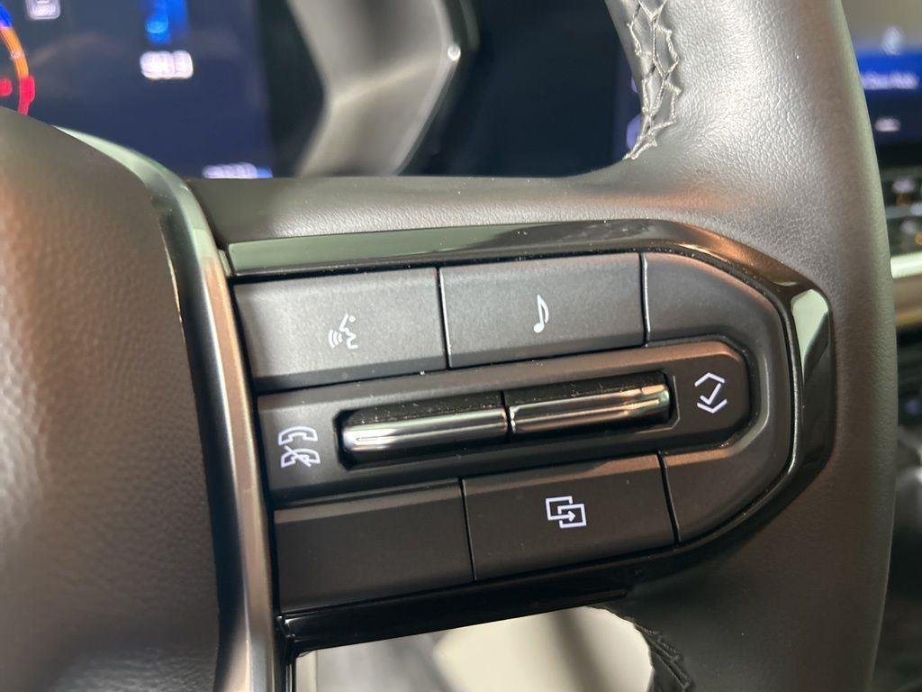 Used 2024 Sand Dune Metallic Chevrolet ZR2 image 21