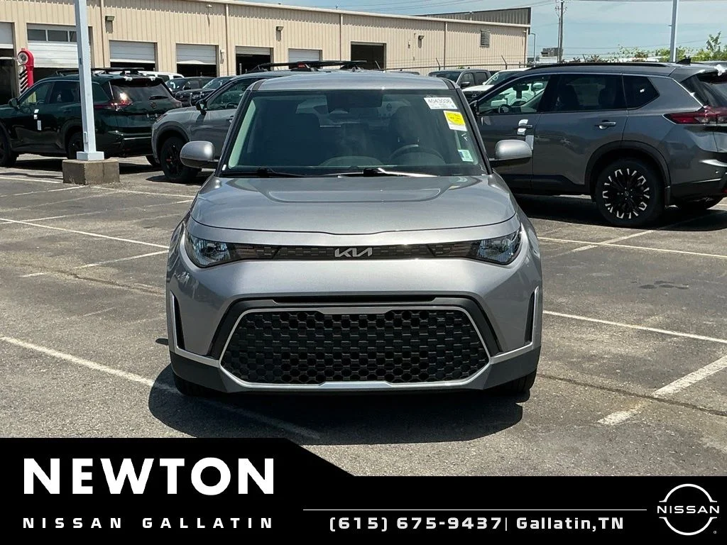 Used 2025 Steel Gray Kia LX image 3
