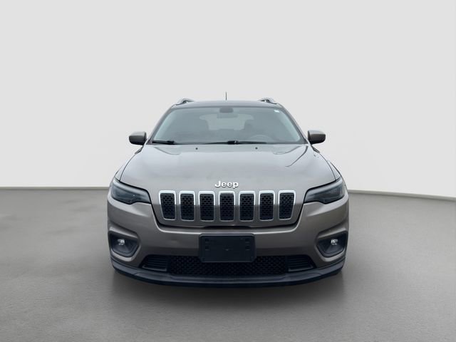 Used 2019 Jeep Cherokee Latitude with VIN 1C4PJLCB4KD325577 for sale in Kansas City