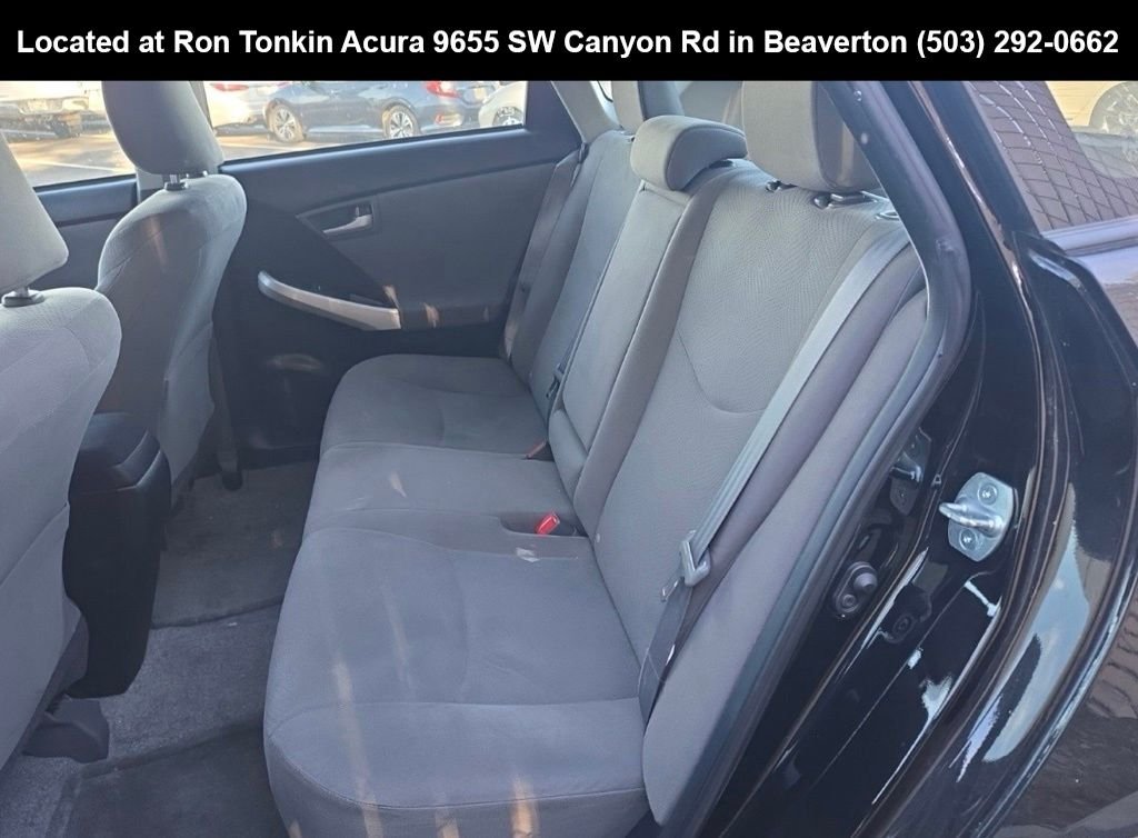 Used 2015 Black Toyota Two image 11