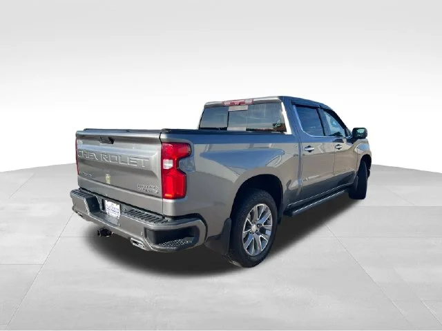 Used 2020 Gray Chevrolet High Country image 9