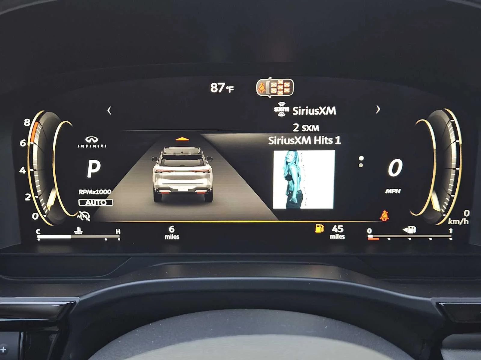 New 2027 MINERAL BLACK INFINITI Luxe AWD image 10