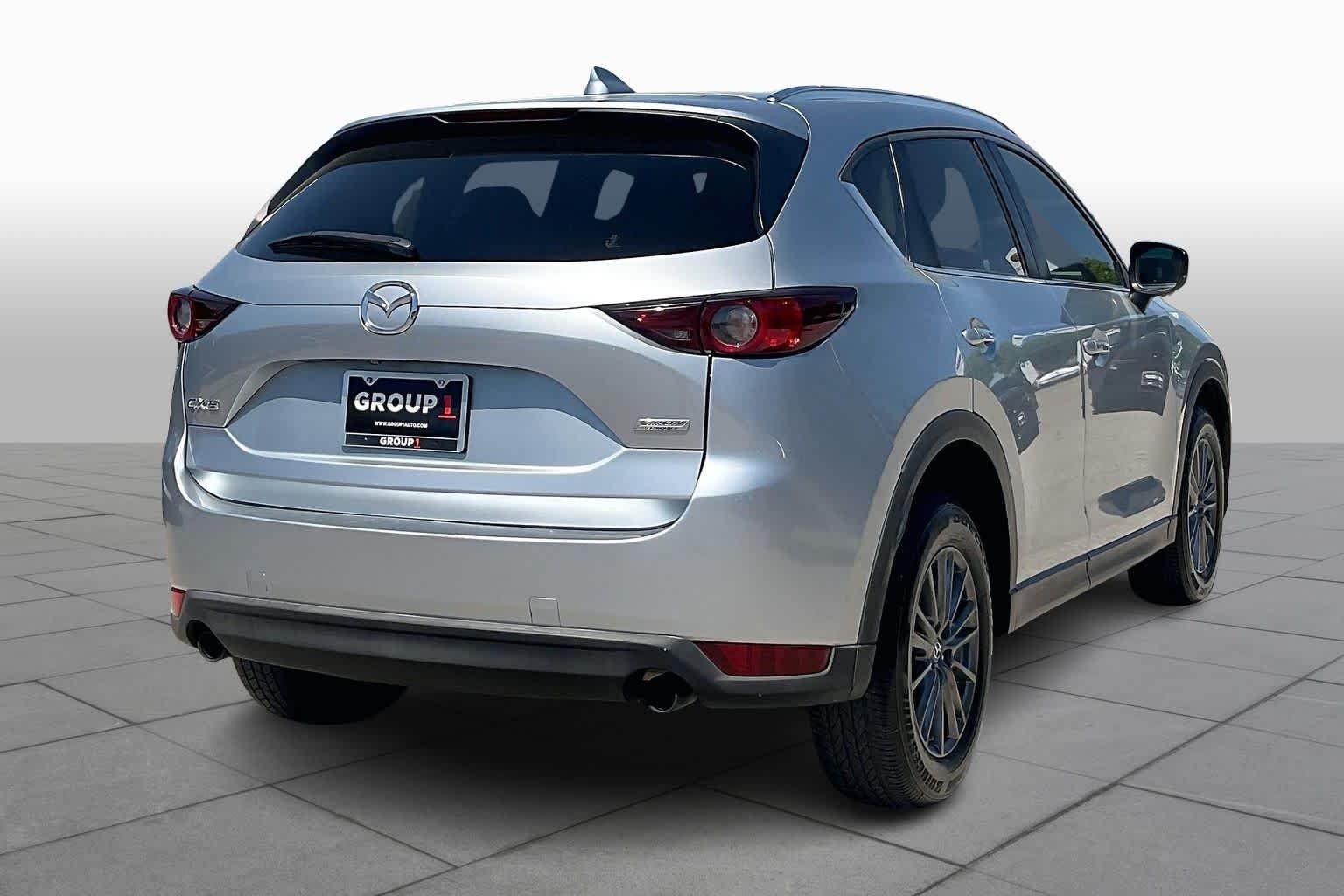 Used 2017 Sonic Silver Metallic Mazda Touring image 13