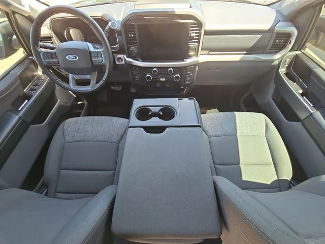 Used 2021 Agate Black Metallic Ford XLT image 32