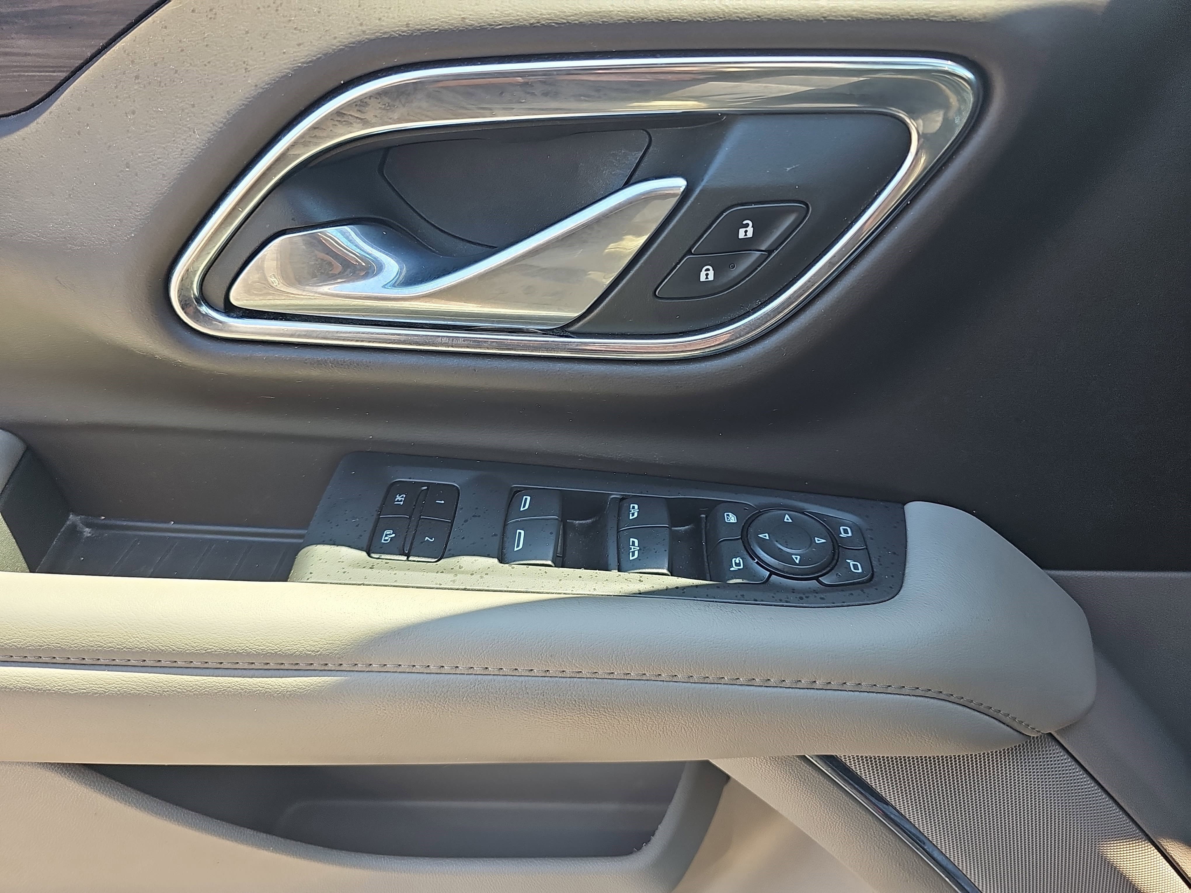 Used 2023 Empire Beige Metallic Chevrolet LT image 23