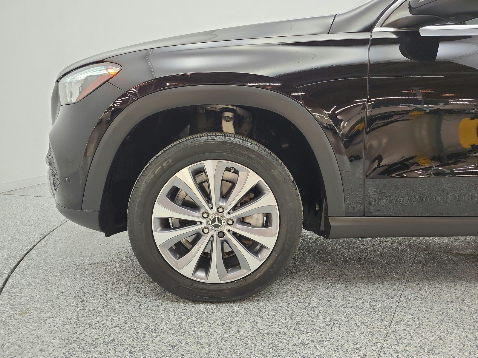 Certified Used 2022 Black Mercedes-Benz GLE 350 SUV image 22