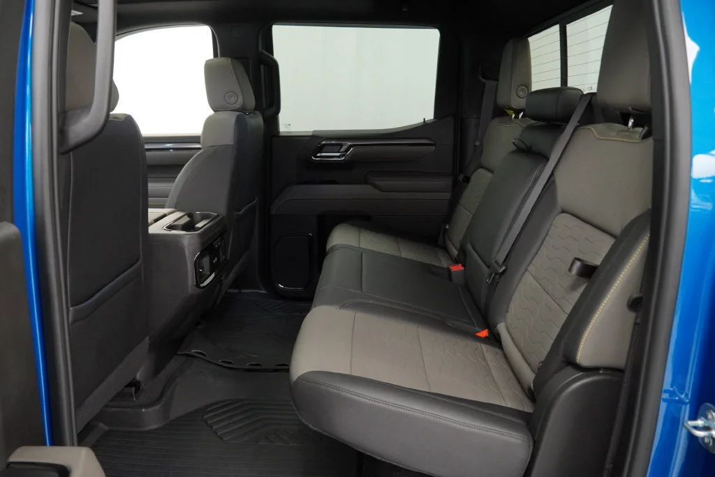 Used 2023 Glacier Blue Metallic Chevrolet ZR2 image 12