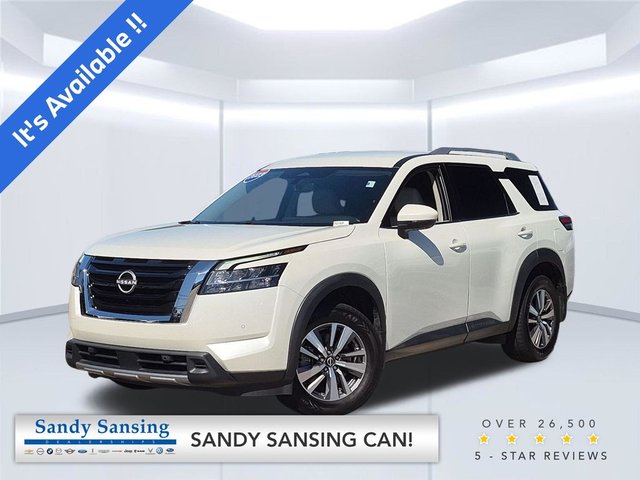2023 Nissan Pathfinder SL
