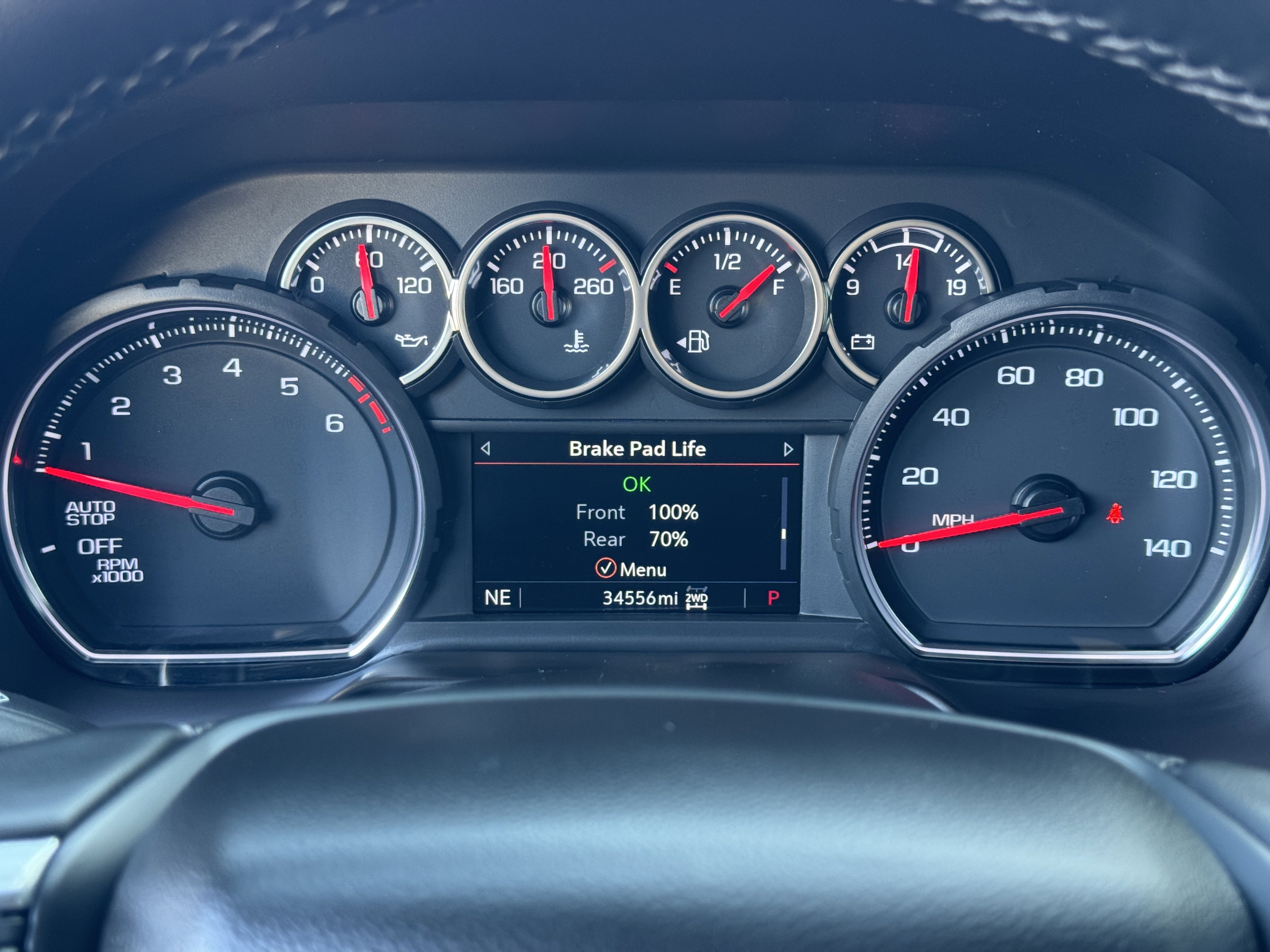 2024 Chevrolet Suburban LS - Photo 35