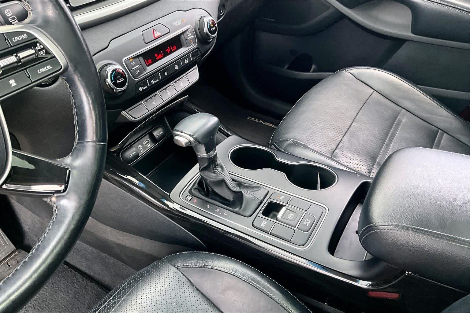 Used 2019 Sangria Kia EX V6 image 17