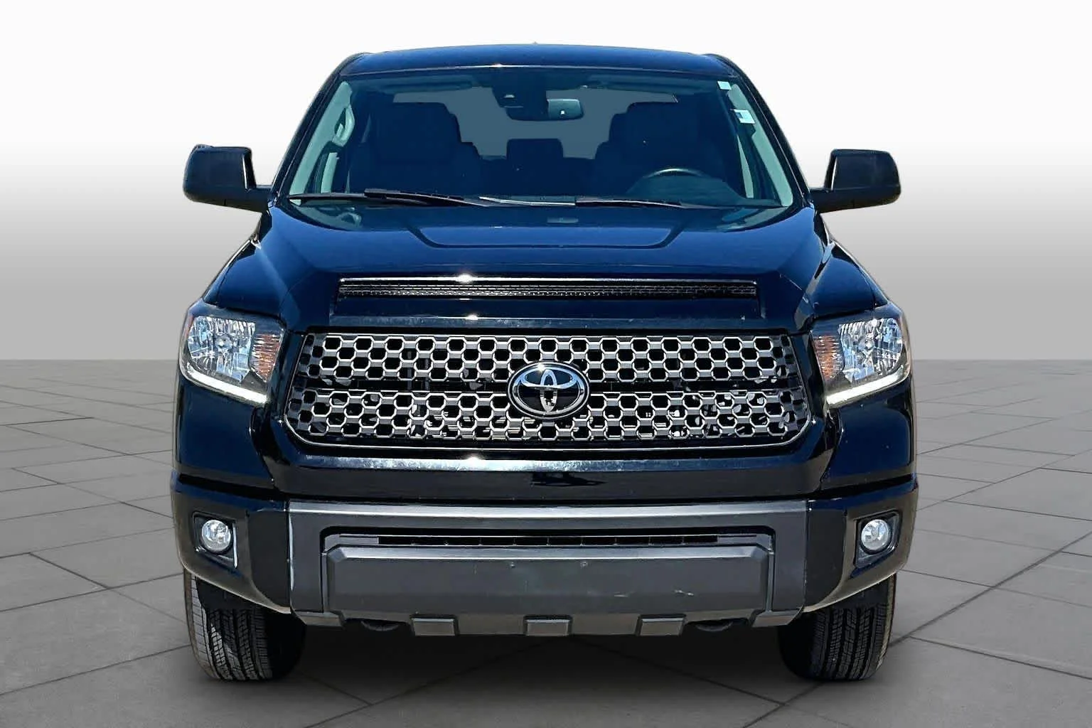Used 2021 Midnight Black Metallic Toyota SR5 image 4