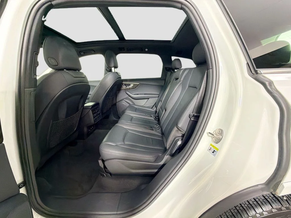 Used 2021 White Audi 45 Premium image 25