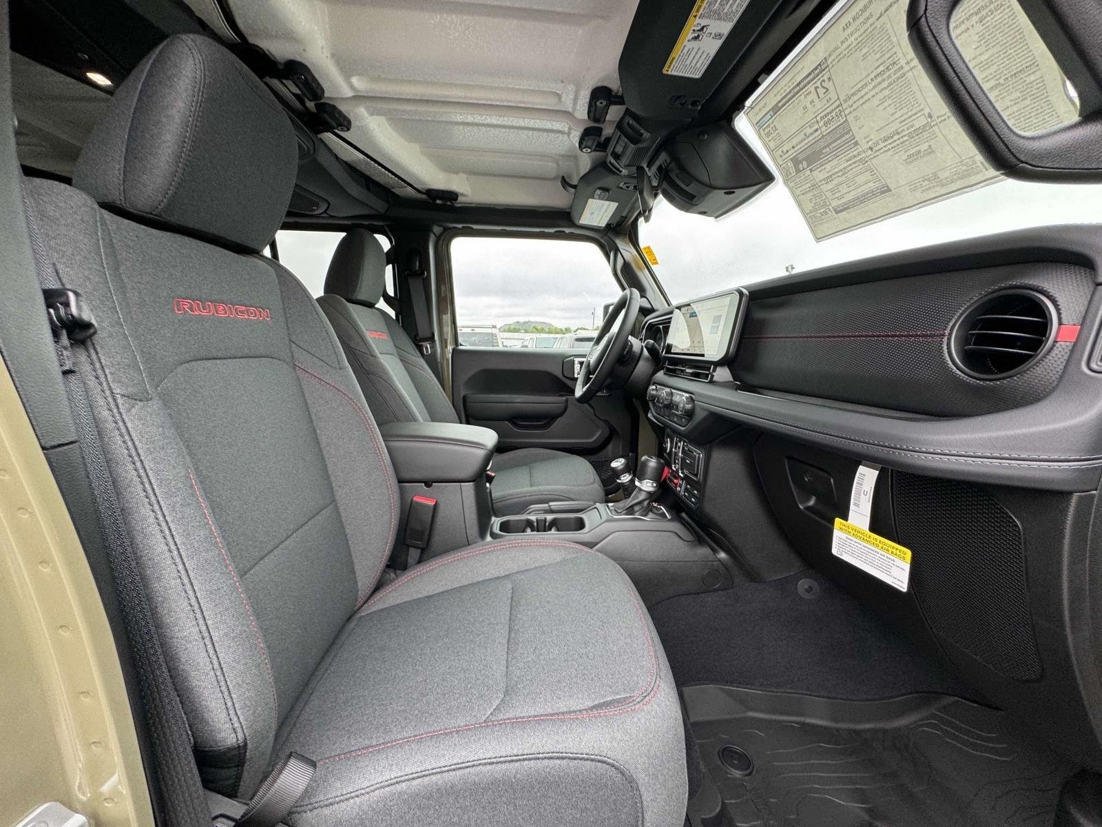 2025 Jeep Wrangler 4-Door Rubicon - Photo 14