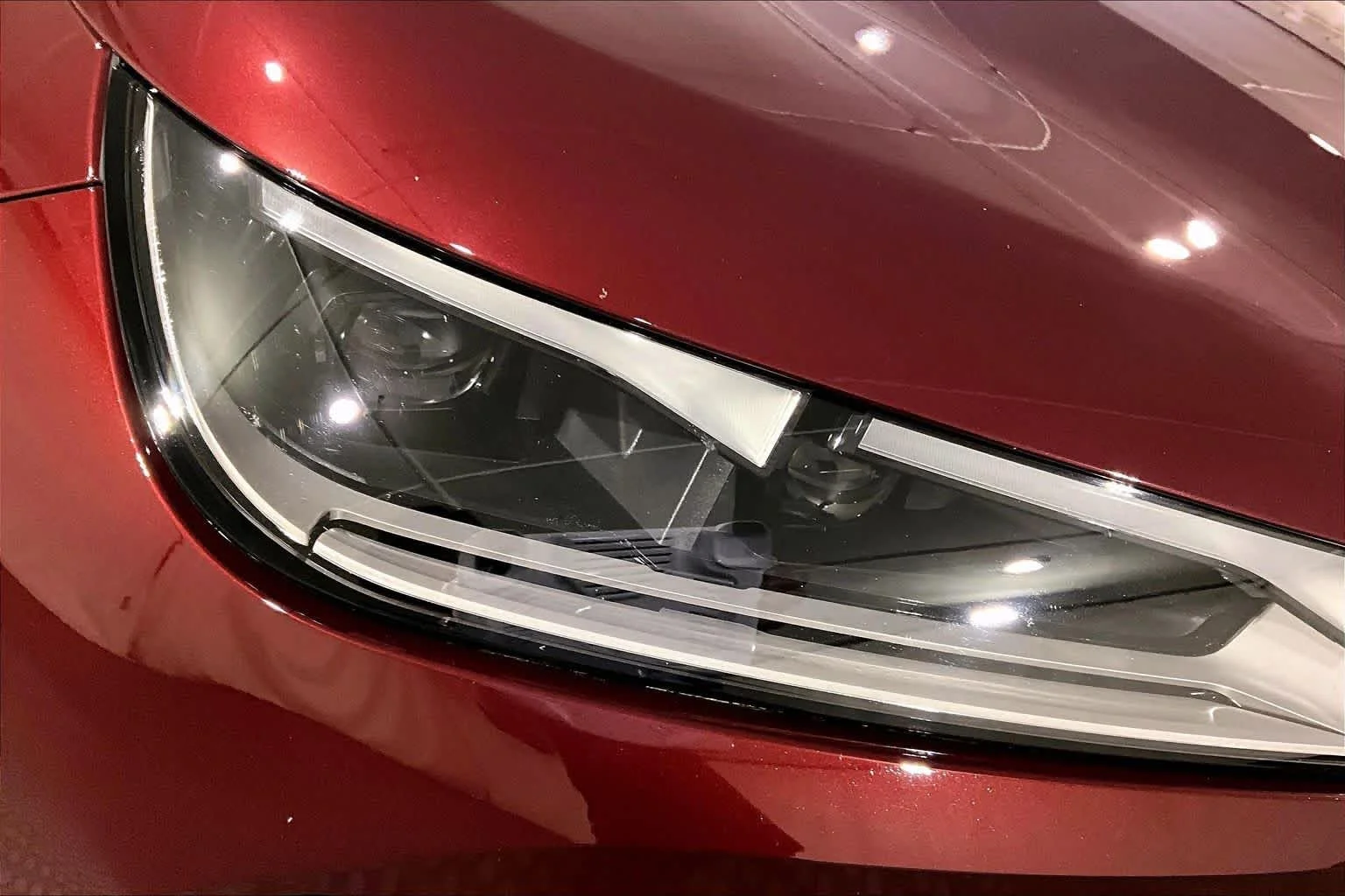 Used 2024 Aventurin Red Metallic BMW xDrive50 image 26