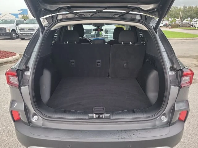 Used 2025 Gray Ford Active image 10