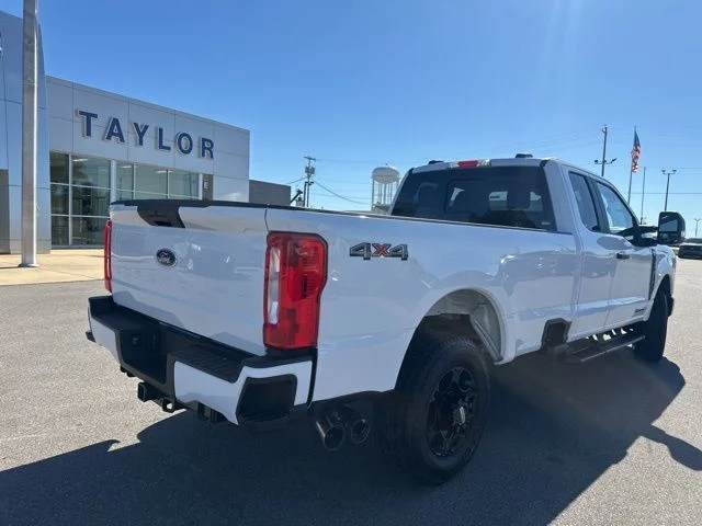 2026 Ford F-350 Super Duty XL - Photo 18