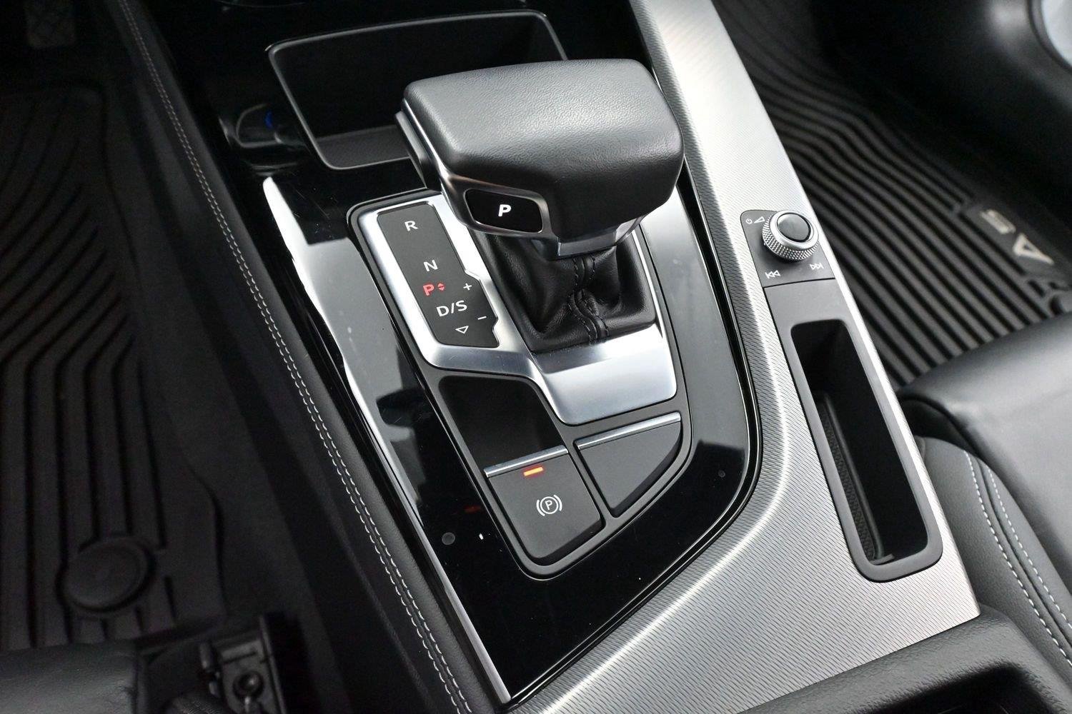 Used 2023 Glacier White Metallic Audi S line Premium Plus image 20