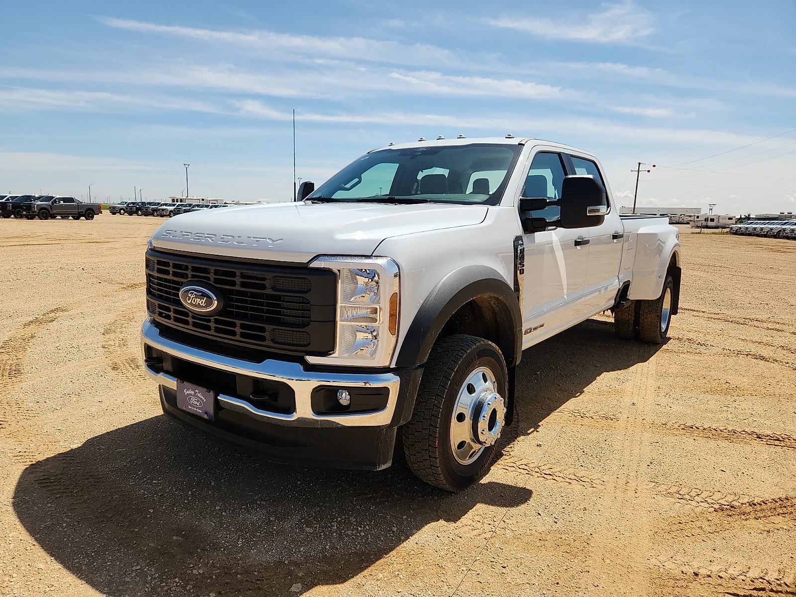 New 2026 Oxford White Ford F-450® XL image 3